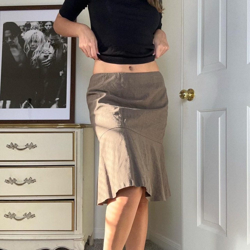 vintage 00s chic low rise neutral midi skirt
